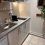 Duplex Hypercentre Au Calme Avec Parking *