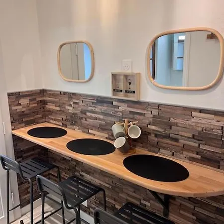 Duplex Hypercentre Au Calme Avec Parking