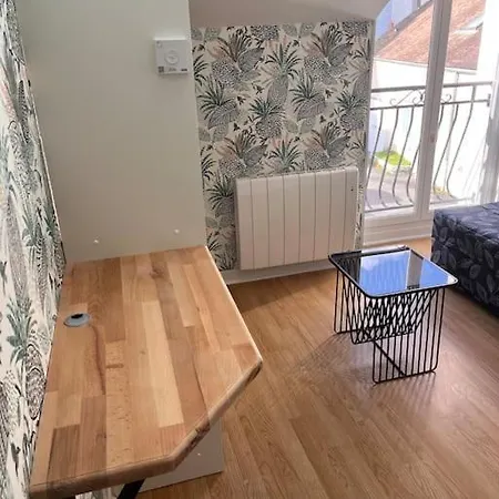 Duplex Hypercentre Au Calme Avec Parking Апартаменты Фонтенбло